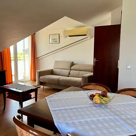 Apartamento Adriana
