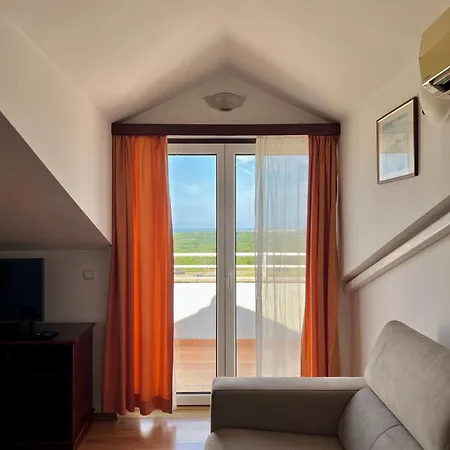 Adriana Apartment